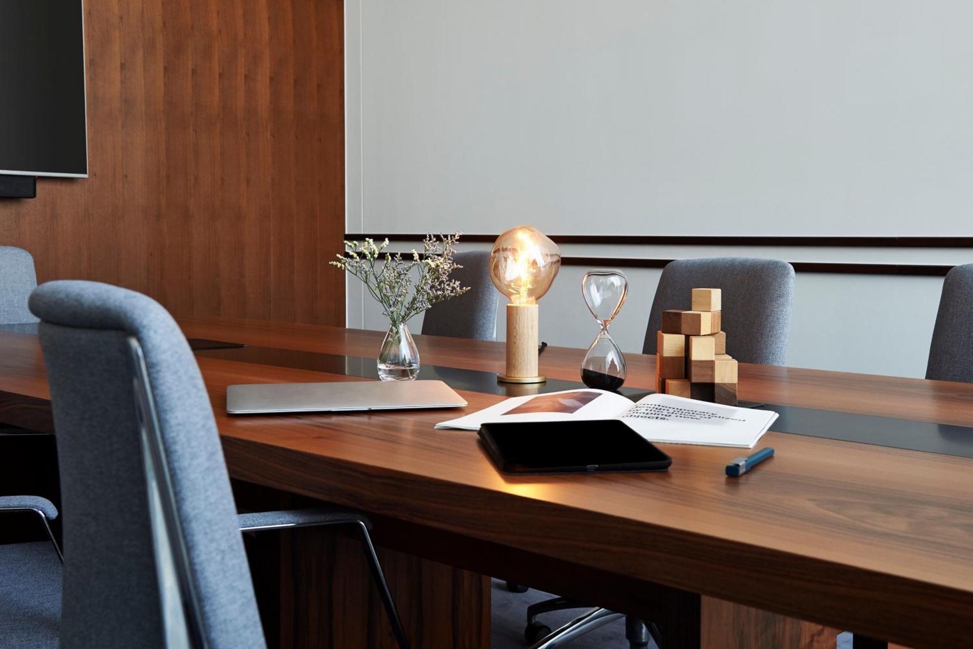 Form Al Jaddaf, Dubai, A Member Of Design 4* Dubai