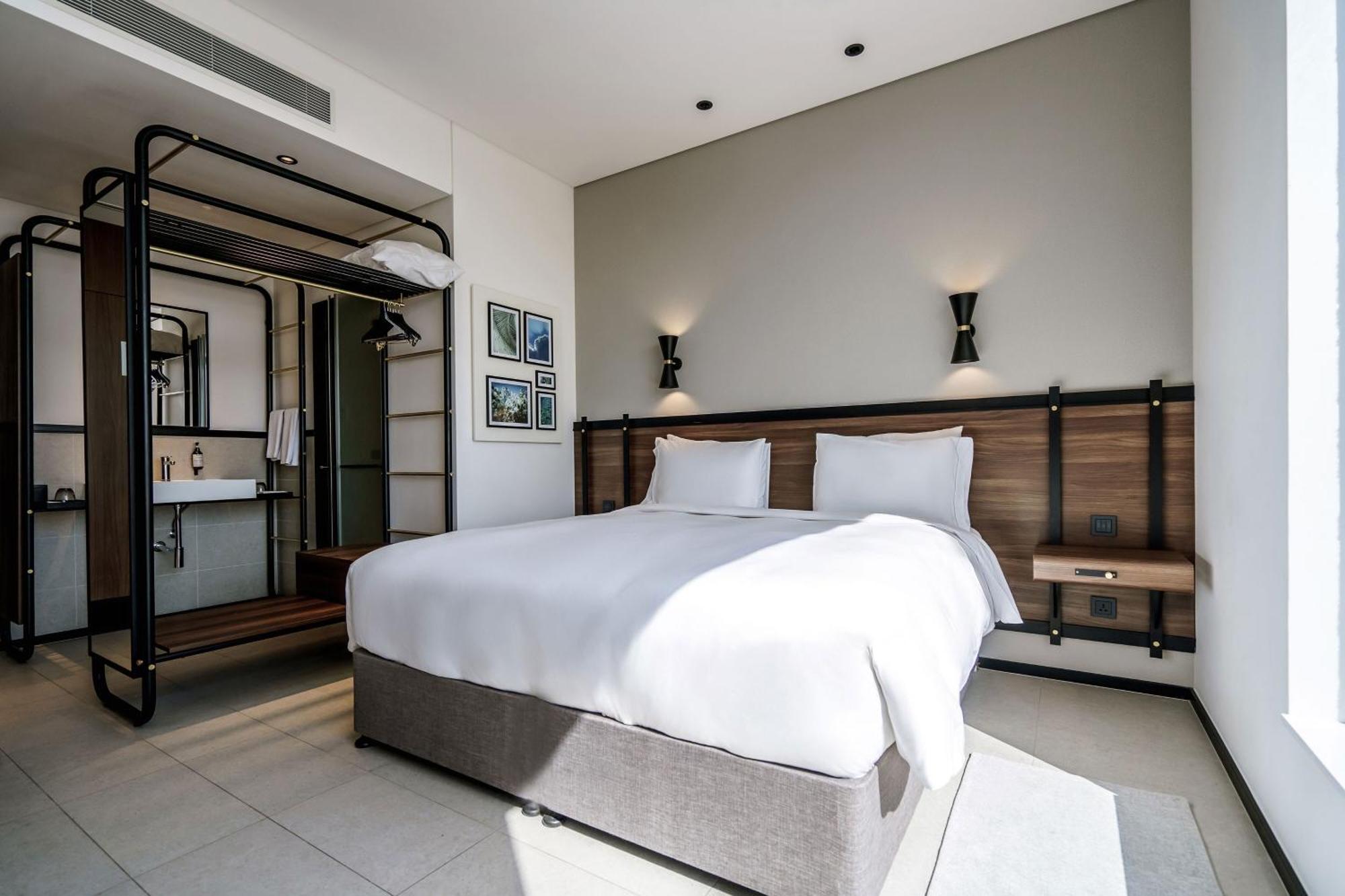 Form Al Jaddaf, Dubai, A Member Of Design
